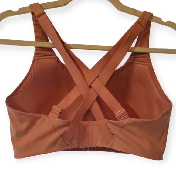 Lululemon Energy Activewear Sports Bra - Picture 2 of 5